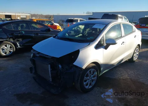 2017 Kia Rio Lx z USA, uszkodzony, nr VIN KNADM4A38H6071068